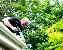 Gutter Sealant Application